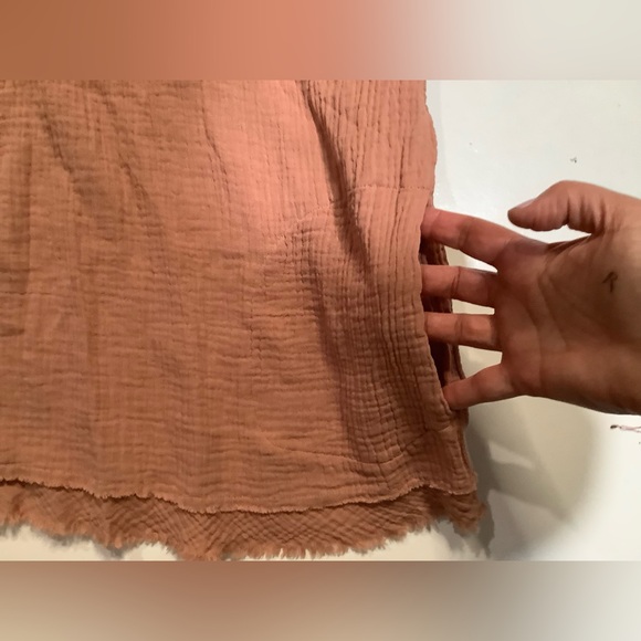 Intro Women's Coral Cotton Blouse V-Neck Top - Picture 4 of 6